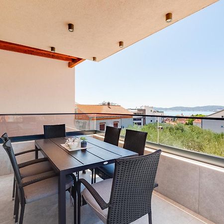 Sea Bay View Apartment - Appartement Avec Piscine Et Magnifique Vue Sur Mer Sveti Filip i Jakov Exteriér fotografie